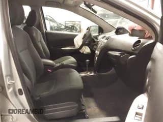 ✅ 2009 Toyota Yaris • VIN: JTDBT903291324881 • Lot: 43188170. Wystawiony na IAAI z przebiegiem 200 397 mil. Bezpłatny archiwum sprzedaży aukcyjnych z USA i szczegółowy raport historii pojazdu na DreamBid. Zdjęcie 5.