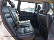 ✅ 1998 Volvo V70 GLT • VIN: YV1LW5640W2412073 • Lot: 42037663. Listed on IAAI with 178,686 mi. Free auction sales archive from the USA and detailed vehicle history report at DreamBid. Image 8.