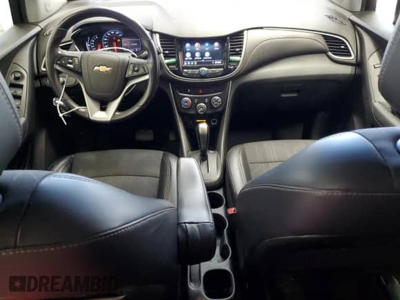 2020 Chevrolet Trax LT z VIN 3GNCJPSB8LL150213, wystawiony jako Copart lot #84242205 z przebiegiem 88 195 mil mil oraz Szkoda całkowita • Salvage title. Historia ofert i sprzedaży dostępna na DreamBid. Obrazek 8.