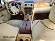 ✅ 2010 Bentley Flying Spur • VIN: SCBBR9ZA7AC064280 • Лот: 87879005. Опубликован ранее на Copart с пробегом 26 476 миль. Бесплатный доступ к архиву аукционных продаж из США и подробный отчёт об истории автомобиля на DreamBid. Изображение 8.