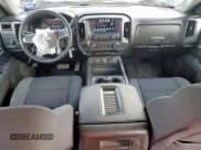 ✅ 2018 Chevrolet Silverado 1500 LT • VIN: 3GCPCREC9JG185398 • Lot: 65937215. Wystawiony na Copart z przebiegiem 91 661 mil. Bezpłatny archiwum sprzedaży aukcyjnych z USA i szczegółowy raport historii pojazdu na DreamBid. Zdjęcie 8.