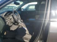 ✅ 2017 Chevrolet Traverse LT • VIN: 1GNKVGKD9HJ189716 • Lot: 41695444. Wystawiony na Copart z przebiegiem 97 826 mil. Bezpłatny archiwum sprzedaży aukcyjnych z USA i szczegółowy raport historii pojazdu na DreamBid. Zdjęcie 7.