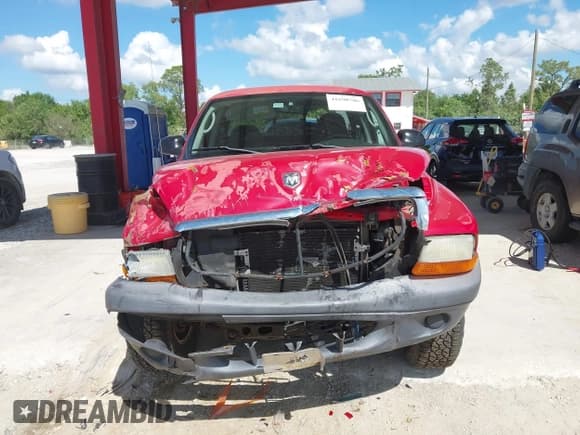 ✅ 2004 Dodge Dakota • VIN: 1D7HG12K74S727008 • Lot: 41690706. Wystawiony na IAAI z przebiegiem 72 924 mil. Bezpłatny archiwum sprzedaży aukcyjnych z USA i szczegółowy raport historii pojazdu na DreamBid. Zdjęcie 6.