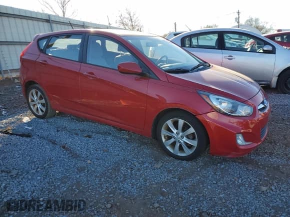✅ 2012 Hyundai Accent SE • VIN: KMHCU5AEXCU052978 • Лот: 80951544. Опубликован ранее на Copart с пробегом 127 710 миль. Бесплатный доступ к архиву аукционных продаж из США и подробный отчёт об истории автомобиля на DreamBid. Изображение 4.