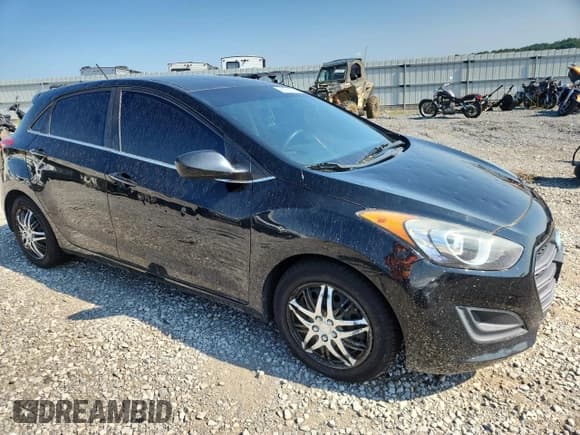 ✅ 2017 Hyundai Elantra • VIN: KMHD35LH8HU378011 • Lot: 67711015. Listed on Copart with 153,678 mi. Free auction sales archive from the USA and detailed vehicle history report at DreamBid. Image 4.