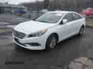 2016 Hyundai Sonata 2.4L z VIN 5NPE24AF9GH405653, wystawiony jako IAAI lot #41835115 z przebiegiem 103 840 mil mil oraz . Historia ofert i sprzedaży dostępna na DreamBid. Obrazek 17.