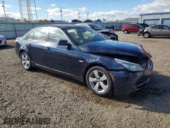 ✅ 2008 BMW 5 Series 528xi • VIN: WBANV13588CZ51820 • Лот: 89913495. Опубликован ранее на Copart с пробегом 137 296 миль. Бесплатный доступ к архиву аукционных продаж из США и подробный отчёт об истории автомобиля на DreamBid. Изображение 4.
