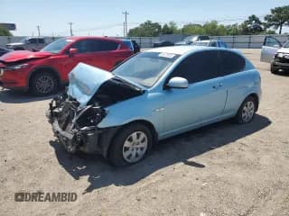 ✅ 2010 Hyundai Accent GS • VIN: KMHCM3AC0AU159036 • Лот: 64070635. Опубликован ранее на Copart с пробегом 145 580 миль. Бесплатный доступ к архиву аукционных продаж из США и подробный отчёт об истории автомобиля на DreamBid. Изображение 1.