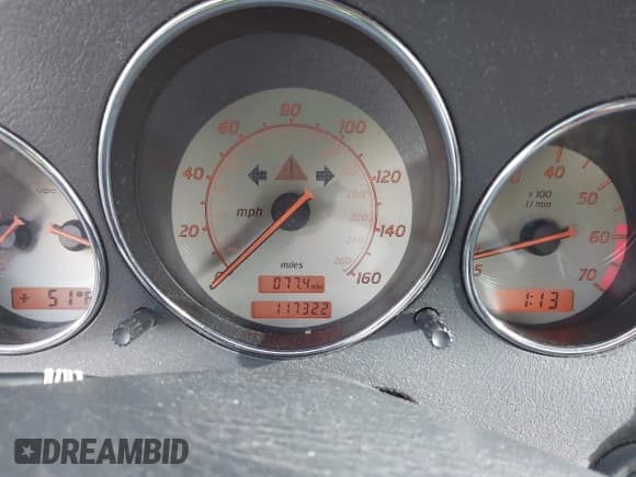 ✅ 2000 Mercedes-Benz SLK 230 Kompressor • VIN: WDBKK47F8YF145329 • Lot: 43882050. Listed on IAAI with 117,322 mi. Free auction sales archive from the USA and detailed vehicle history report at DreamBid. Image 7.