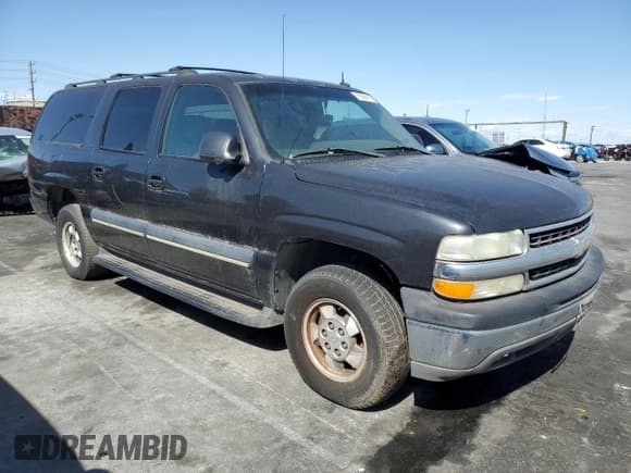 ✅ 2003 Chevrolet Suburban LS • VIN: 3GNEC16T43G343955 • Лот: 51368415. Опубликован ранее на Copart с пробегом 217 420 миль. Бесплатный доступ к архиву аукционных продаж из США и подробный отчёт об истории автомобиля на DreamBid. Изображение 4.