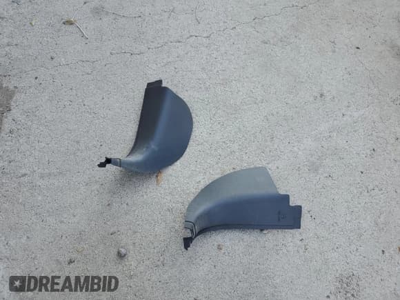 ✅ 2009 Ford Taurus X SEL • VIN: 1FMDK02W69GA04132 • Лот: 77351264. Опубликован ранее на Copart с пробегом 87 769 миль. Бесплатный доступ к архиву аукционных продаж из США и подробный отчёт об истории автомобиля на DreamBid. Изображение 13.