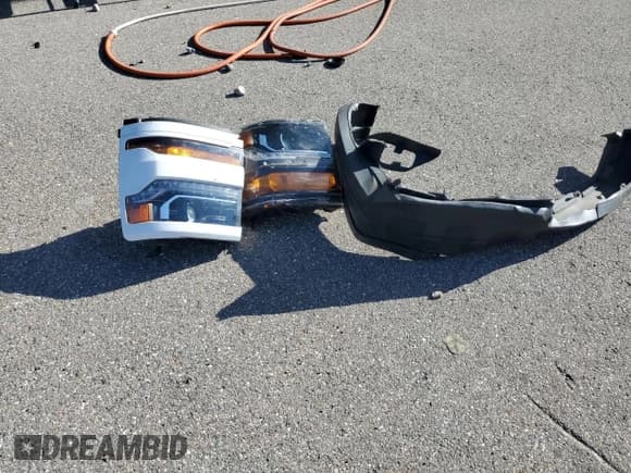 ✅ 2016 Chevrolet Silverado 1500 Custom • VIN: 1GCRCPEH5GZ355869 • Лот: 83817305. Опубликован ранее на Copart с пробегом 120 780 миль. Бесплатный доступ к архиву аукционных продаж из США и подробный отчёт об истории автомобиля на DreamBid. Изображение 12.