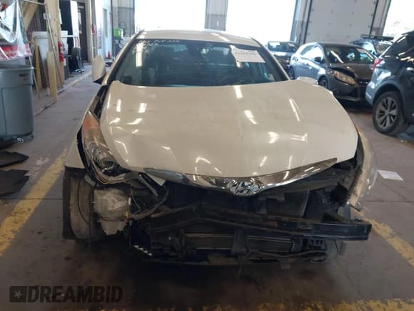 ✅ 2013 Hyundai Sonata Limited • VIN: KMHEC4A46DA089820 • Лот: 42151355. Опубликован ранее на IAAI с пробегом 134 827 миль. Бесплатный доступ к архиву аукционных продаж из США и подробный отчёт об истории автомобиля на DreamBid. Изображение 12.