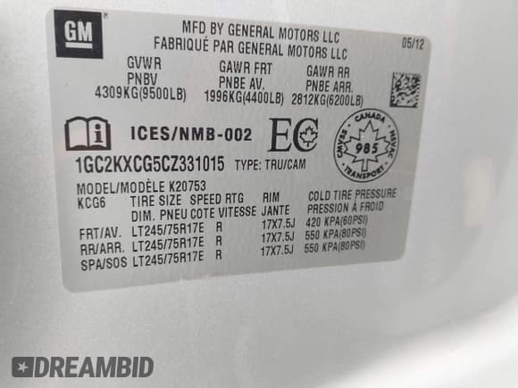 ✅ 2012 Chevrolet Silverado 2500HD LT • VIN: 1GC2KXCG5CZ331015 • Lot: 41866847. Wystawiony na IAAI z przebiegiem 165 559 mil. Bezpłatny archiwum sprzedaży aukcyjnych z USA i szczegółowy raport historii pojazdu na DreamBid. Zdjęcie 9.