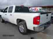 2010 Chevrolet Silverado 1500 LT z VIN 3GCRCSEA3AG185086, wystawiony jako IAAI lot #42563396 z przebiegiem 237 961 mil mil oraz . Historia ofert i sprzedaży dostępna na DreamBid. Obrazek 3.