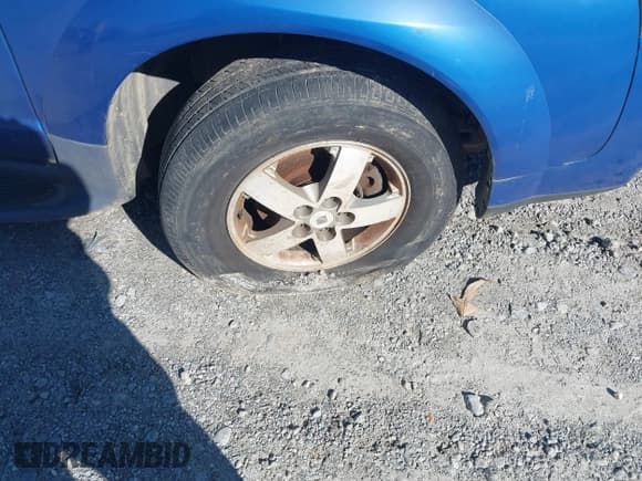 ✅ 2006 Saturn VUE • VIN: 5GZCZ33D16S888076 • Lot: 41715416. Wystawiony na IAAI z przebiegiem 103 807 mil. Bezpłatny archiwum sprzedaży aukcyjnych z USA i szczegółowy raport historii pojazdu na DreamBid. Zdjęcie 15.