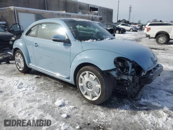 ✅ 2013 Volkswagen Beetle Fender Edition • VIN: 3VWJP7AT6DM694033 • Lot: 41661055. Listed on Copart with 55,836 mi. Free auction sales archive from the USA and detailed vehicle history report at DreamBid. Image 4.
