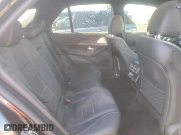 ✅ 2021 Mercedes-Benz GLE 350 • VIN: 4JGFB4KBXMA495281 • Лот: 90330035. Опубликован ранее на Copart с пробегом 68 691 миль. Бесплатный доступ к архиву аукционных продаж из США и подробный отчёт об истории автомобиля на DreamBid. Изображение 11.