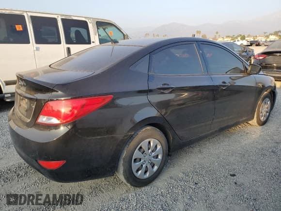 ✅ 2017 Hyundai Accent SE • VIN: KMHCT4AEXHU357434 • Лот: 76099204. Опубликован ранее на Copart с пробегом 81 408 миль. Бесплатный доступ к архиву аукционных продаж из США и подробный отчёт об истории автомобиля на DreamBid. Изображение 3.