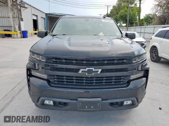 2021 Chevrolet Silverado 1500 RST with VIN 1GCPWDED8MZ342622, listed as a Copart auction lot 70137695 with 81,510 mi miles and Clean title. Bid and sale history available at DreamBid. Image 5.