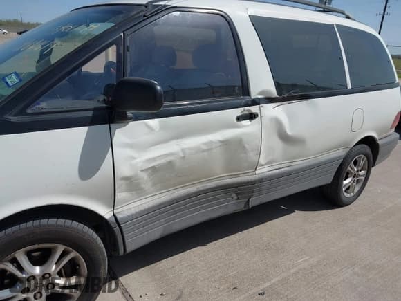 ✅ 1994 Toyota Previa LE • VIN: JT3AC12R1R1153494 • Lot: 41861614. Listed on IAAI with 219,998 mi. Free auction sales archive from the USA and detailed vehicle history report at DreamBid. Image 6.