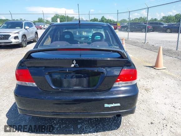 ✅ 2005 Mitsubishi Lancer Ralliart • VIN: JA3AJ66F05U020912 • Lot: 42663717. Wystawiony na IAAI z przebiegiem 172 445 mil. Bezpłatny archiwum sprzedaży aukcyjnych z USA i szczegółowy raport historii pojazdu na DreamBid. Zdjęcie 16.