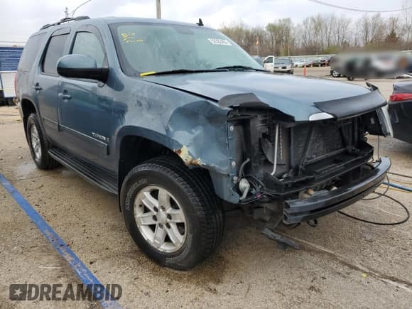 ✅ 2009 GMC Yukon SLT 4SB • VIN: 1GKFK33059R245309 • Lot: 52302455. Listed on Copart with 218,407 mi. Free auction sales archive from the USA and detailed vehicle history report at DreamBid. Image 4.