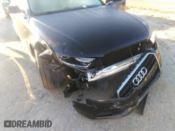 ✅ 2015 Audi A4 Premium • VIN: WAUAFAFL1FN005789 • Lot: 41800560. Wystawiony na IAAI z przebiegiem 114 826 mil. Bezpłatny archiwum sprzedaży aukcyjnych z USA i szczegółowy raport historii pojazdu na DreamBid. Zdjęcie 6.