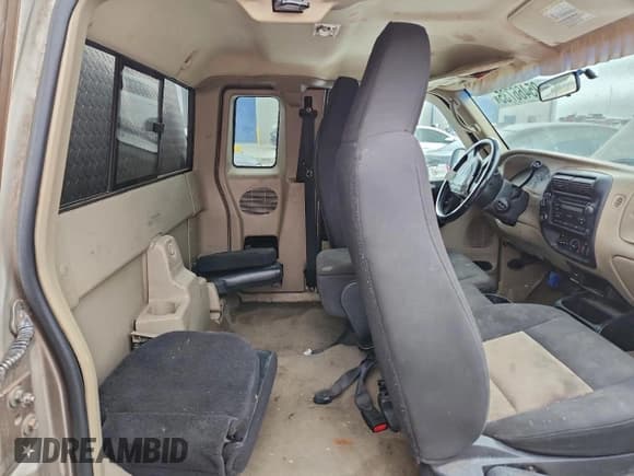 ✅ 2004 Ford Ranger XL Fleet • VIN: 1FTZR45E24TA18741 • Лот: 95466735. Опубликован ранее на Copart с пробегом Не указан. Бесплатный доступ к архиву аукционных продаж из США и подробный отчёт об истории автомобиля на DreamBid. Изображение 10.