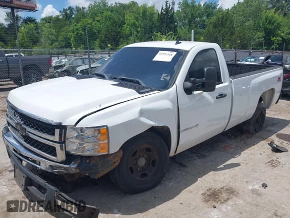 ✅ 2007 Chevrolet Silverado 2500HD 1LT • VIN: 1GCHK24687E541687 • Lot: 42593318. Wystawiony na IAAI z przebiegiem 193 652 mil. Bezpłatny archiwum sprzedaży aukcyjnych z USA i szczegółowy raport historii pojazdu na DreamBid. Zdjęcie 2.