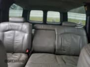 ✅ 2002 Chevrolet Suburban LS • VIN: 1GNGC26U52R250769 • Лот: 78866474. Опубликован ранее на Copart с пробегом Не указан. Бесплатный доступ к архиву аукционных продаж из США и подробный отчёт об истории автомобиля на DreamBid. Изображение 10.