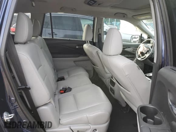 ✅ 2018 Honda Pilot Touring • VIN: 5FNYF6H96JB001776 • Lot: 84729555. Listed on Copart with 95,449 mi. Free auction sales archive from the USA and detailed vehicle history report at DreamBid. Image 11.