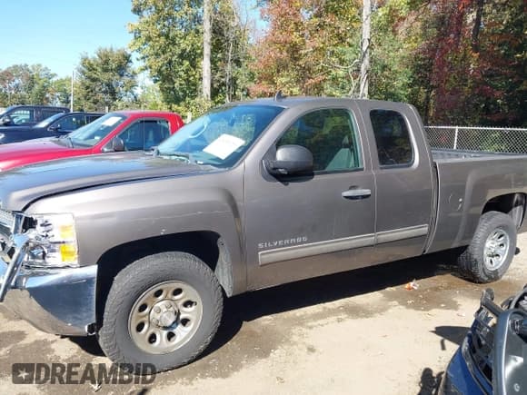 ✅ 2012 Chevrolet Silverado 1500 LT • VIN: 1GCRKSEA4CZ295263 • Lot: 43435129. Listed on IAAI with 161,771 mi. Free auction sales archive from the USA and detailed vehicle history report at DreamBid. Image 14.