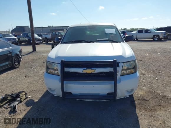 ✅ 2013 Chevrolet Tahoe Commercial • VIN: 1GNLC2E07DR239921 • Lot: 43121086. Wystawiony na IAAI z przebiegiem 116 427 mil. Bezpłatny archiwum sprzedaży aukcyjnych z USA i szczegółowy raport historii pojazdu na DreamBid. Zdjęcie 12.