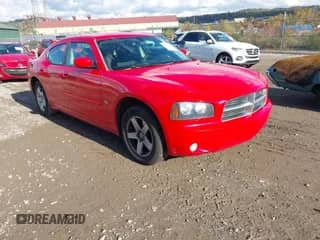 2010 Dodge Charger SXT z VIN 2B3CA3CV8AH277027, wystawiony jako IAAI lot #43499091 z przebiegiem 201 320 mil mil oraz . Historia ofert i sprzedaży dostępna na DreamBid. Obrazek 1.