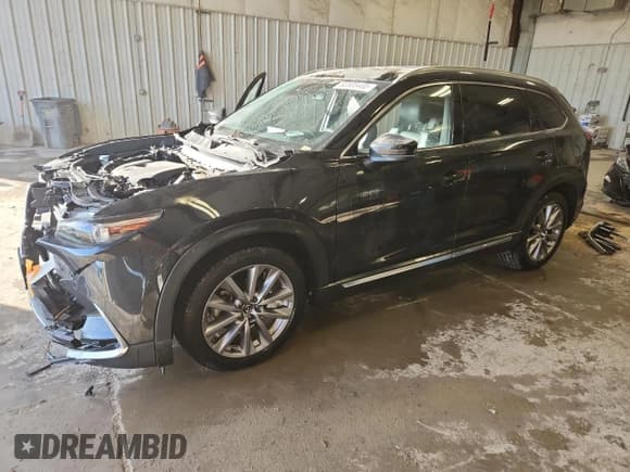 ✅ 2021 Mazda CX-9 Grand Touring • VIN: JM3TCBDY9M0519674 • Lot: 92508485. Listed on Copart with 31,615 mi. Free auction sales archive from the USA and detailed vehicle history report at DreamBid. Image 1.