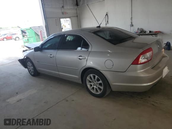 ✅ 2007 Mercury Milan • VIN: 3MEHM01187R620196 • Lot: 60523615. Listed on Copart with 104,678 mi. Free auction sales archive from the USA and detailed vehicle history report at DreamBid. Image 2.