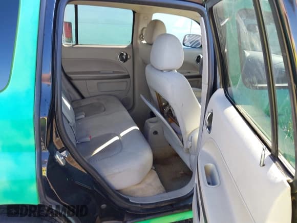 ✅ 2008 Chevrolet HHR LT • VIN: 3GNDA23D48S557871 • Lot: 41585213. Listed on IAAI with 250,971 mi. Free auction sales archive from the USA and detailed vehicle history report at DreamBid. Image 8.