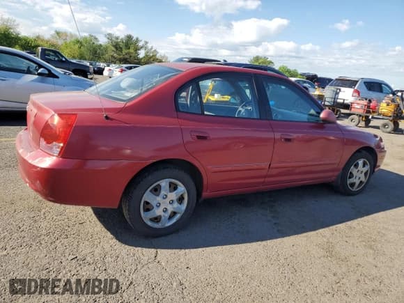 ✅ 2005 Hyundai Elantra GLS • VIN: KMHDN46D05U117397 • Lot: 56379235. Wystawiony na Copart z przebiegiem 161 017 mil. Bezpłatny archiwum sprzedaży aukcyjnych z USA i szczegółowy raport historii pojazdu na DreamBid. Zdjęcie 3.