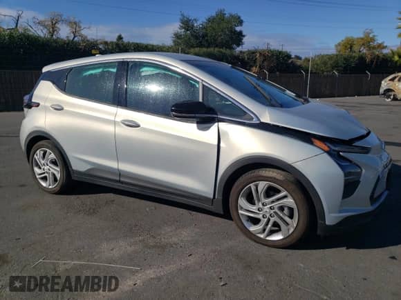 2023 Chevrolet Bolt EV 1LT z VIN 1G1FW6S04P4135308, wystawiony jako Copart lot #78281953 z przebiegiem 5 232 mil mil oraz . Historia ofert i sprzedaży dostępna na DreamBid. Obrazek 4.