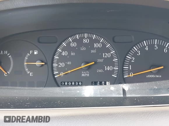 ✅ 1993 Infiniti J30 Personal Luxury • VIN: JNKAY21D7PM011623 • Lot: 42335368. Wystawiony na IAAI z przebiegiem 80 836 mil. Bezpłatny archiwum sprzedaży aukcyjnych z USA i szczegółowy raport historii pojazdu na DreamBid. Zdjęcie 7.