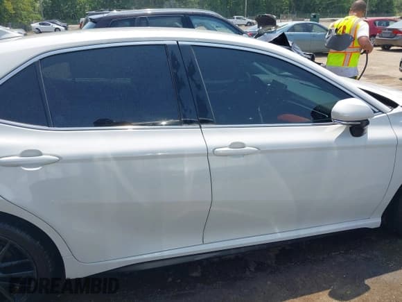 ✅ 2022 Toyota Camry XSE • VIN: 4T1K61BK3NU047787 • Лот: 42491016. Опубликован ранее на IAAI с пробегом 34 461 миль. Бесплатный доступ к архиву аукционных продаж из США и подробный отчёт об истории автомобиля на DreamBid. Изображение 13.
