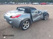 ✅ 2007 Pontiac Solstice • VIN: 1G2MB35B07Y124017 • Lot: 43042710. Listed on IAAI with 137,744 mi. Free auction sales archive from the USA and detailed vehicle history report at DreamBid. Image 4.