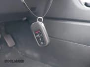 ✅ 2025 Honda Pilot EX-L • VIN: 5FNYG1H4XSB100171 • Lot: 42700020. Wystawiony na IAAI z przebiegiem 10 986 mil. Bezpłatny archiwum sprzedaży aukcyjnych z USA i szczegółowy raport historii pojazdu na DreamBid. Zdjęcie 11.