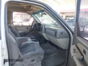 ✅ 2002 Chevrolet Tahoe LS • VIN: 1GNEC13Z52R122064 • Lot: 43636073. Listed on IAAI with 279,645 mi. Free auction sales archive from the USA and detailed vehicle history report at DreamBid. Image 5.