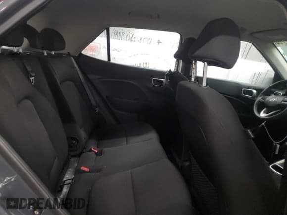 ✅ 2024 Hyundai Venue SE • VIN: KMHRB8A32RU306238 • Lot: 84162244. Listed on Copart with 9,637 mi. Free auction sales archive from the USA and detailed vehicle history report at DreamBid. Image 10.