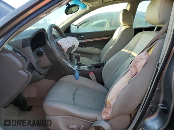 ✅ 2011 Infiniti G25 x • VIN: JN1DV6AR3BM650393 • Lot: 77319724. Wystawiony na Copart z przebiegiem 177 265 mil. Bezpłatny archiwum sprzedaży aukcyjnych z USA i szczegółowy raport historii pojazdu na DreamBid. Zdjęcie 7.