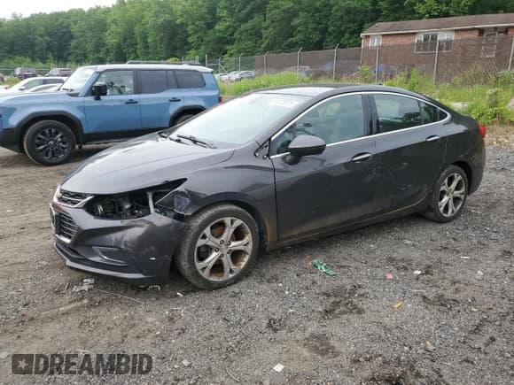 ✅ 2017 Chevrolet Cruze Premier • VIN: 1G1BF5SM3H7267505 • Lot: 57470075. Listed on Copart with 118,713 mi. Free auction sales archive from the USA and detailed vehicle history report at DreamBid. Image 1.