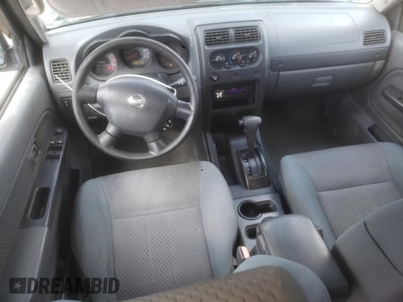 ✅ 2002 Nissan Xterra XE • VIN: 5N1ED28T12C564211 • Lot: 90552905. Listed on Copart with 98,895 mi. Free auction sales archive from the USA and detailed vehicle history report at DreamBid. Image 8.