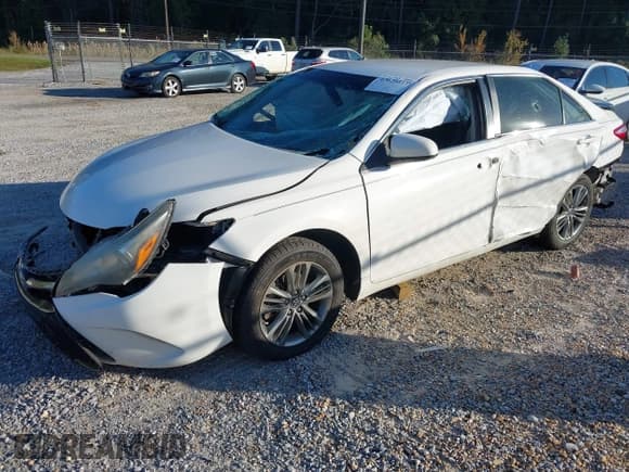 ✅ 2017 Toyota Camry SE • VIN: 4T1BF1FK3HU408949 • Lot: 43620511. Listed on IAAI with Not provided. Free auction sales archive from the USA and detailed vehicle history report at DreamBid. Image 2.